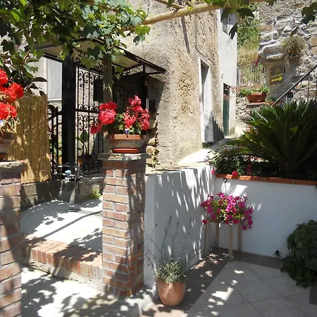 Il Giardino Segreto אוליאסטרו צ'ילנטו
